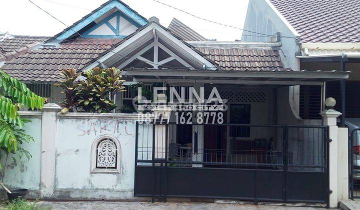 Rumah di Bsd Griya Loka, Tangerang Dijual Cepat 1