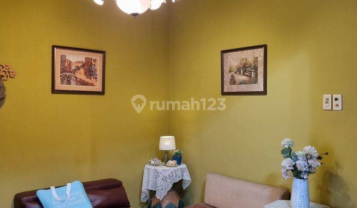 Rumah 2 Lantai Bsd Giriloka 1 Rapi Siap Huni Taman Besar Nyaman 2