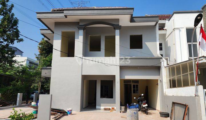 Rumah 2 Lantai Sudah Renovasi di Gading Serpong Sektor 1G, Tangerang 2