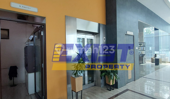 Warehouse Taman Tekno BSD with Passenger Lift and Cargo Lift Warehouse Taman Tekno BSD with Passenger Lift and Cargo Lift