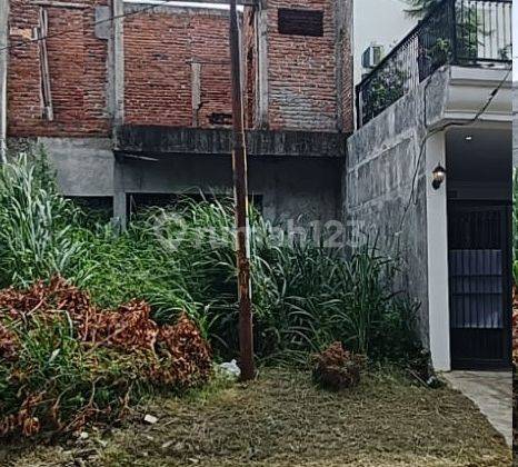 Tanah di Regensi Melati Mas, Tangerang Selatan SHM 123 m² Badan 1