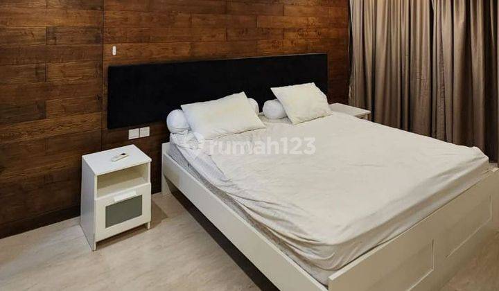 Apartemen Kemang Village 3 Kamar Tidur Baru Furnished  Sewakan  1