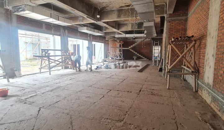 Disewakan Rumah Mewah dan Luas di Senopati Jakarta Selatan 7