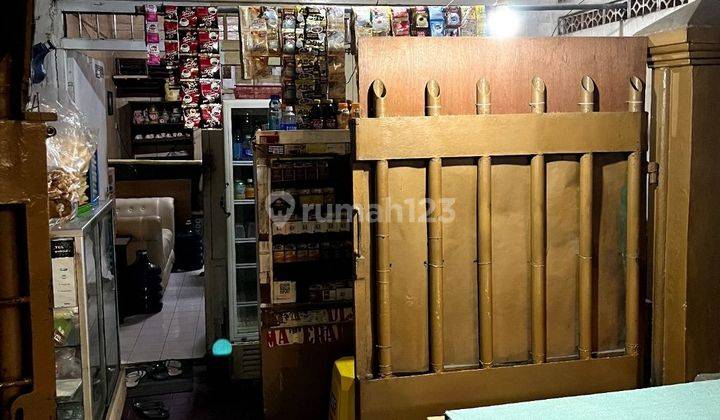 Rumah Di Jalan Sungai Sambas Shm Butuh Renovasi 2