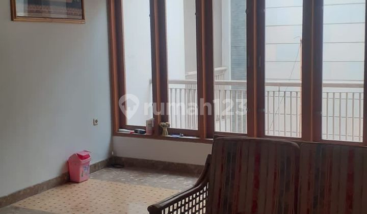 Disewakan Rumah di Kramat Pela Kebayoran Baru Jakarta Selatan 2