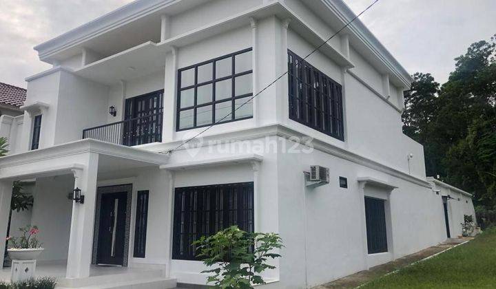 Rumah di Mayang mangurai 2 Lantai Bagus SHM