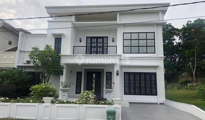 Rumah di Mayang mangurai 2 Lantai Bagus SHM