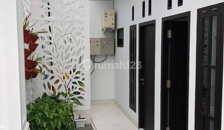 Rumah di Mayang mangurai 2 Lantai Bagus SHM 2