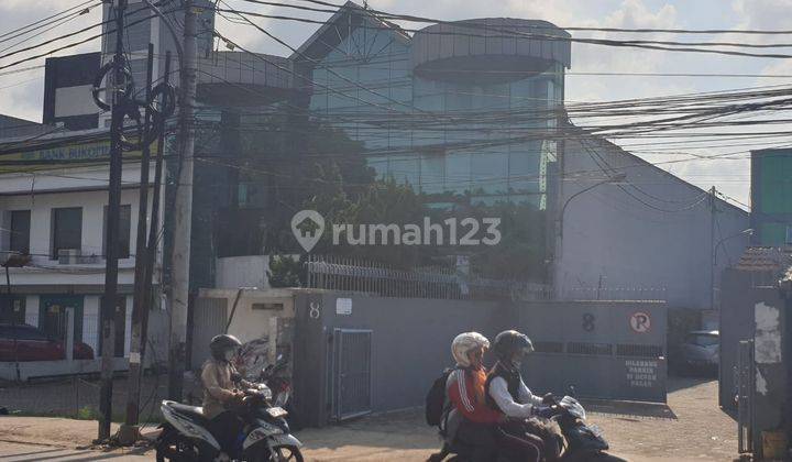 Gedung Hitung Tanah 683 M² Unfurnished Shm - Sertifikat Hak Milik 1