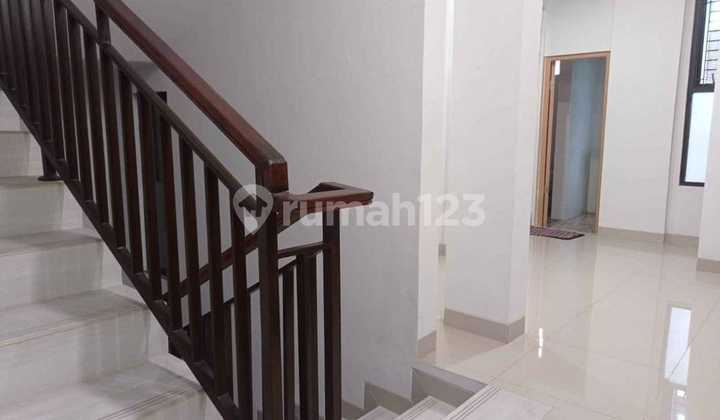 Dijual Rumah Baru (Siap Huni) Jl.sawo Cipete Utara Kebayoran Baru Jakarta Selatan 2