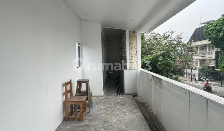  Rumah Unfurnished Bagus SHM - Sertifikat Hak Milik di petogogan raya, Kebayoran Baru 2