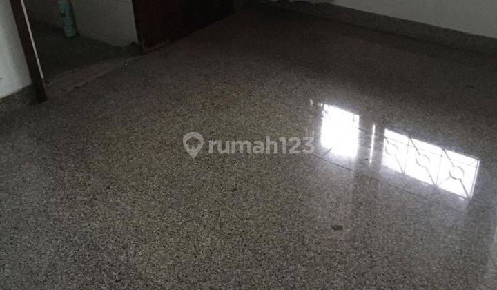  Rumah Kontrakan Unfurnished Bagus SHM - Sertifikat Hak Milik di dwijaya, Radio Dalam 2