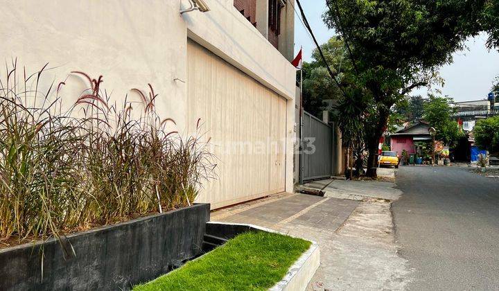  Rumah Kontrakan 3 Lantai Semi Furnished Bagus SHM - Sertifikat Hak Milik di pulo tanjung, Permata Hijau 2