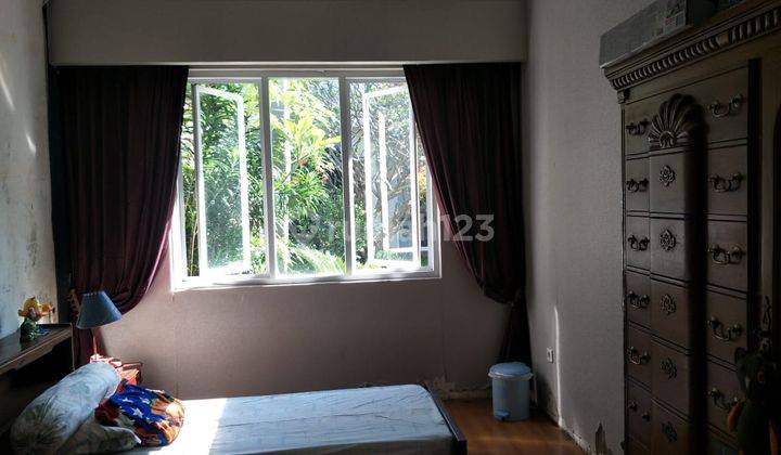 Dijual Rumah SHM Lt 434 M2 Lb 300 M2 di Jl Gedongan Mojokerto 8
