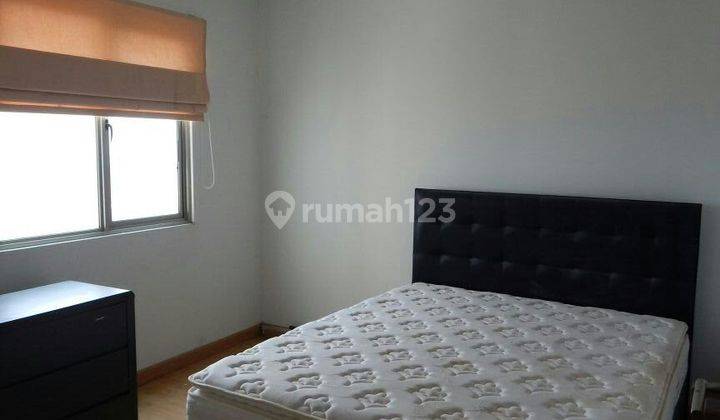 723 Disewakan Apartemen Waterplace D residence 3br Semi Furnish 1