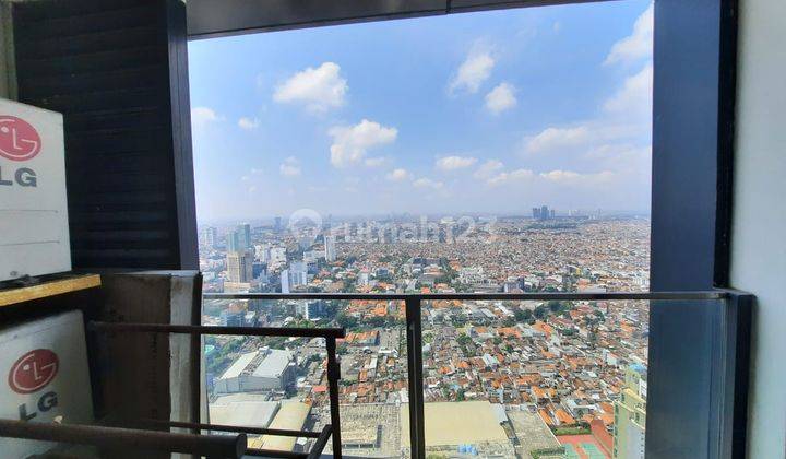 0740 Disewakan Apartemen The Peak 2br Lt 53 Furnished Mewah 2