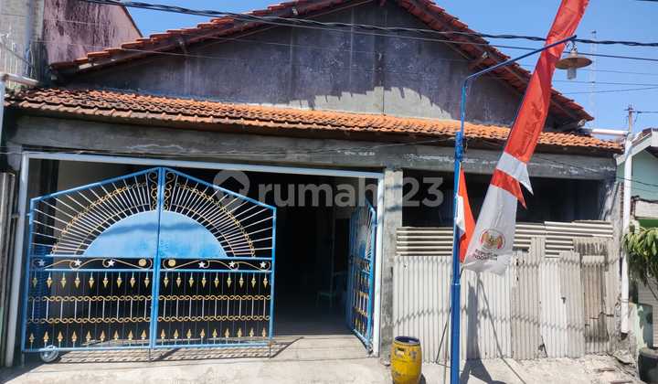 0744 Dijual Rumah 2 Lantai 271m SHM di Buduran Sidoarjo