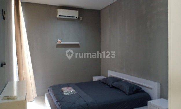 0775 Disewakan Rumah Green Garden Regency D4 3 BR 2 Lt Furnished 1