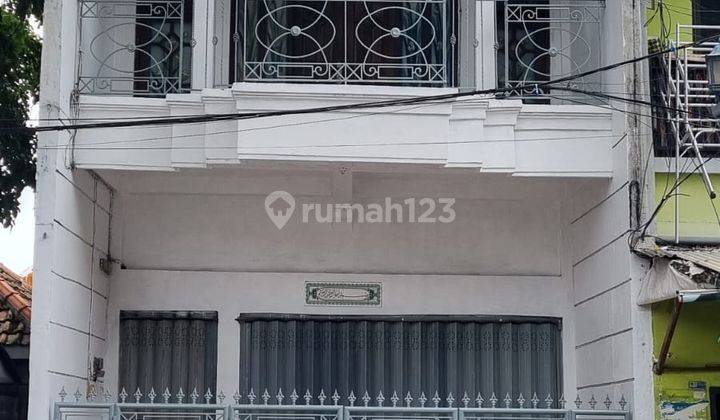 0285 - Disewakan Ruko JL Pahlawan Gresik LB 195m2 2,5 lantai  1