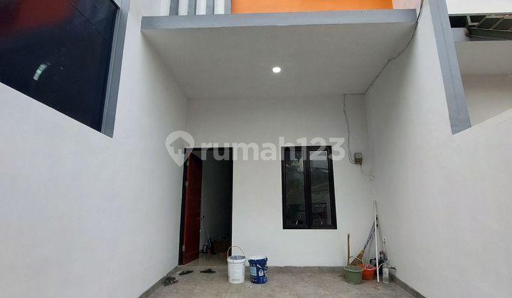 Rumah Baru 3.5 Lantai Tanjung Duren Modern Minimalis