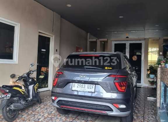 4-Story House Ready to Occupy, Width 9, Semanan, West Jakarta 2