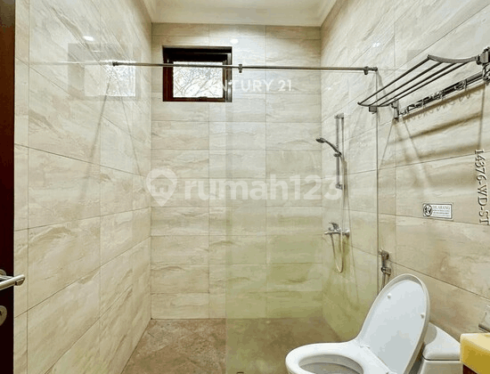 Dijual Rumah Mewah Posisi Hook Cluster Elit Bukit Menteng Bintaro 2