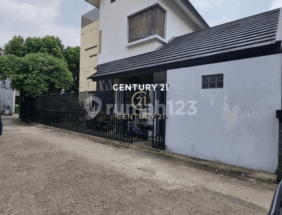 Dijual Rumah Asri dan Luas Cluster Toran Residences