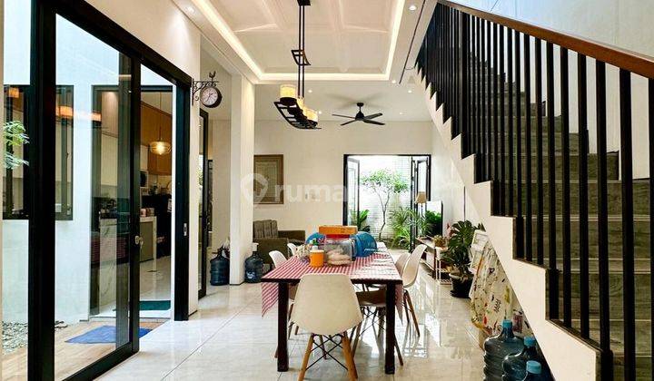 Rumah Keren Siap Huni Bintaro Dekat Stasiun Sudimara 1