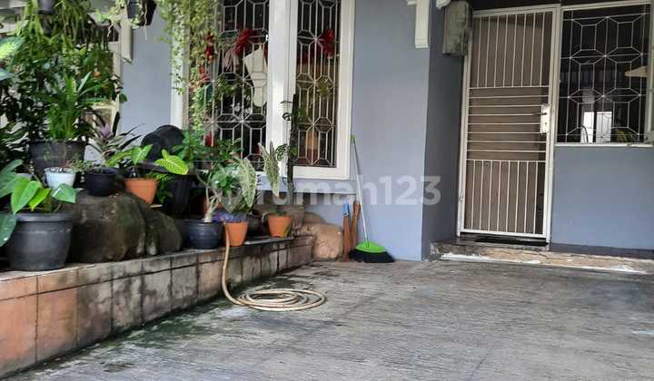 Rumah Dilokasi Strategis di Bintaro Sektor 5 ( Inh) 1