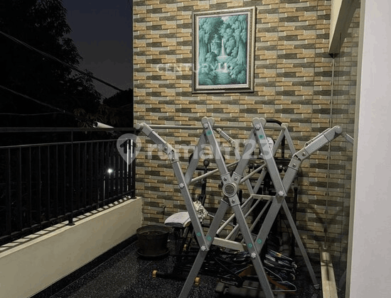 Di Jual Rumah 2 LT Didalam Cluster One Gate System di Graha Raya 2