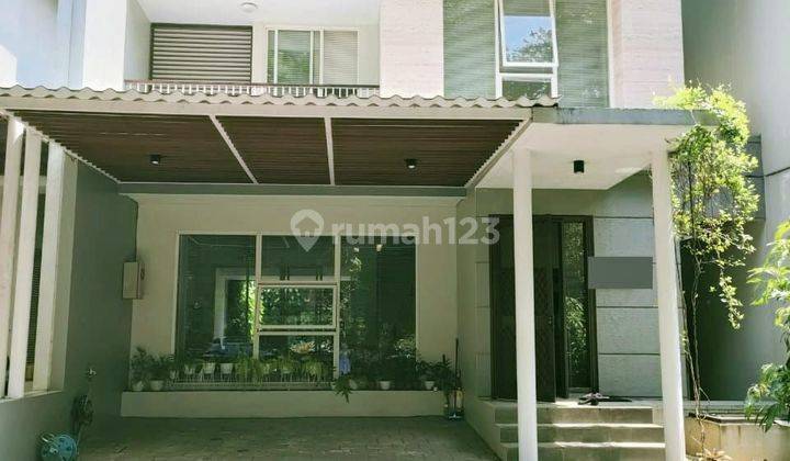 Rumah Asri,Bagus,Semi  Furnished Siap Huni DiJual Di Serenia Hill 1