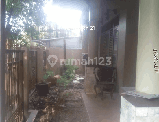 Dijual Rumah Dalqm Lingkungan yang Asri di Bintaro Jaya Sektor 9