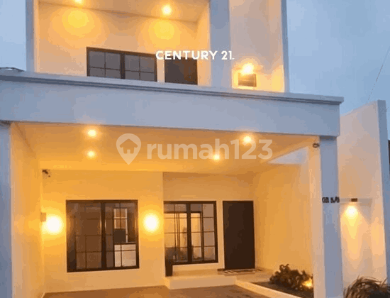 Rumah Baru dengan Furnished Baru Style Modern Tropis Smart Home
