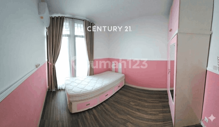 For Sale 2-Story House in Permata Bintaro Cluster, Sector 9 2