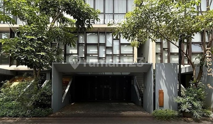 Dijual Rumah Siap Huni Dalam Cluster Elit di Lebak Bulus