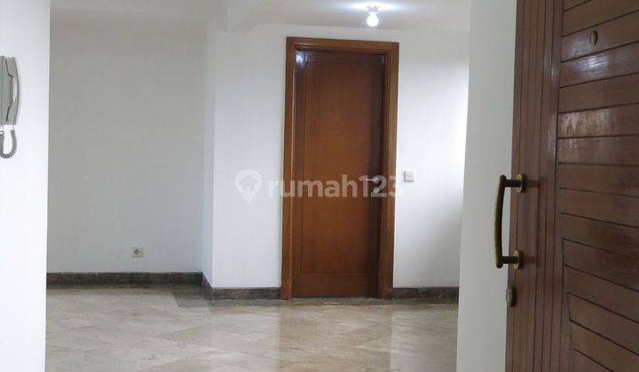 Sewa Apt Bona Vista 2 BR 109m Tower 1  4