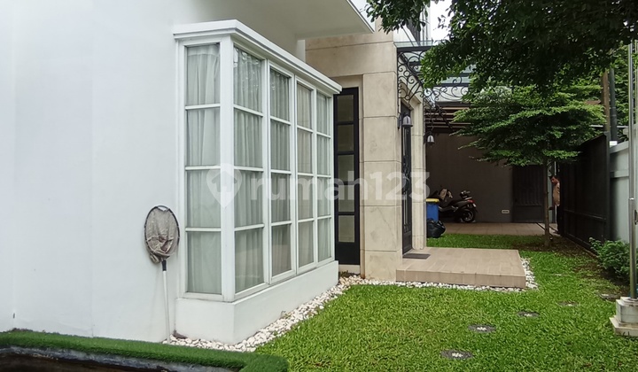 Rumah Mewah Fully Furnished di Jagakarsa