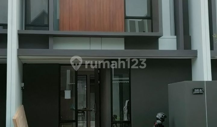 For Rent Immediately House in Grand Eastern Keputih Sukolilo Surabaya