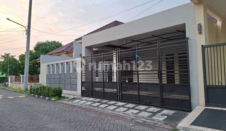 Dijual Rumah Baru Nirwana Executive Dekat Rungkut Row Jalan 2.5 Mobil Dijual Rumah Baru Nirwana Executive Dekat Rungkut Row Jalan 2.5 Mobil