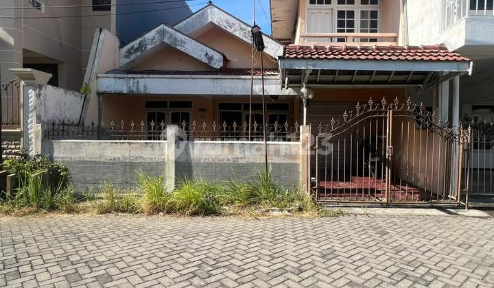 Rumah Klampis Semolo Dekat Semolowaru Untag Merr Nginden Kertajaya Manyar Wisma Mukti Ngagel
