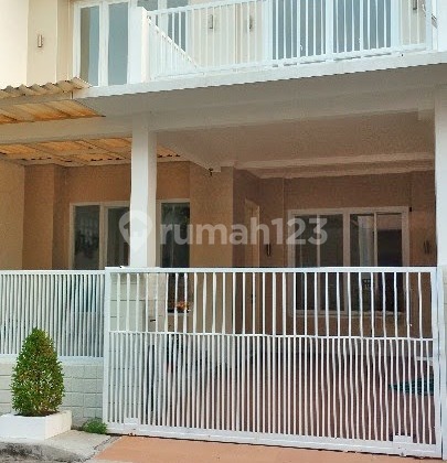 Rumah Minimalis Pakuwon City Dekat Eastcoast Mall Siap Huni 2.95m Rumah Minimalis Pakuwon City Dekat Eastcoast Mall Siap Huni 2.95m