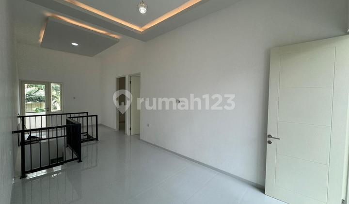 Minimalist New Beach House at Mentari Beach Near Kenjeran Pakuwon City Mulyosari Sutorejo Babatan Beach 2