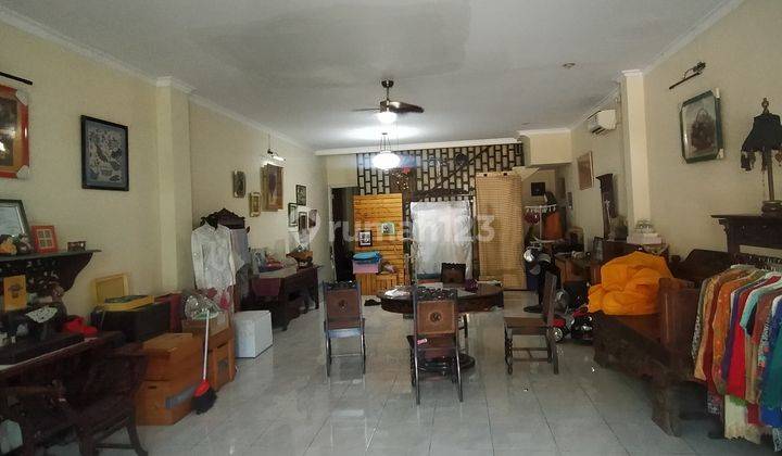 Ruko Bagus 2,5 Lantai di Royal Ketintang Regency Dekat UNESA dan Ahmad Yani