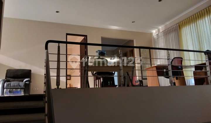 Ready-to-Occupy 2-Storey Minimalist House in Pakuwon Indah, Lot 405, Near Pakuwon Mall PTC Supermall 2