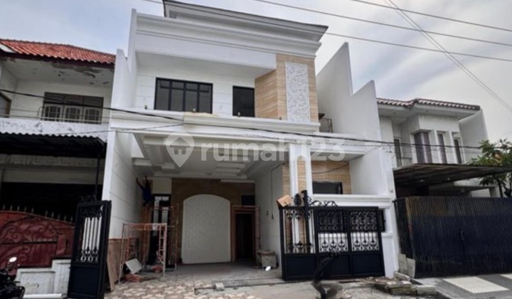 Rumah Baru 2Lantai Minimalis Babatan Pantai Row 3Mobil