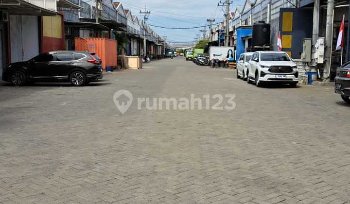 Gudang Ritzgate Gedangan Dekat T2 Juanda Komplek Pergudangan Akses Kontainer 40 Feet