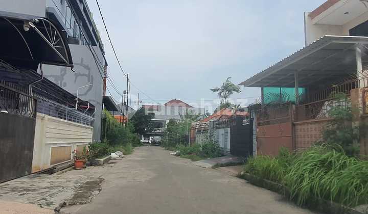 Jual Rumah Hitung Tanah Babatan Pantai Luas 200 Kenjeran Mulyosari 10.Juta/Meter Nego SHM Row. 2Mobil Jual Rumah Hitung Tanah Babatan Pantai Luas 200 Kenjeran Mulyosari 10.Juta/Meter Nego SHM Row. 2Mobil