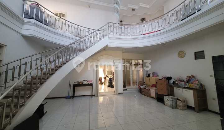 Rumah Lama Luas 700 Villa Kalijudan Indah Row 3 Mobil Dekat Unair Its Dharmahusada