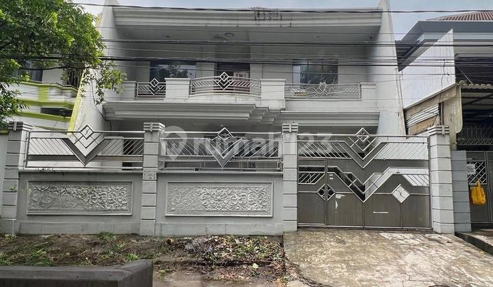 Rumah Siap Huni Dharmahusada Mewah 2 Lantai Lt 480 Lb 700 Dekat Galaxy Mall 