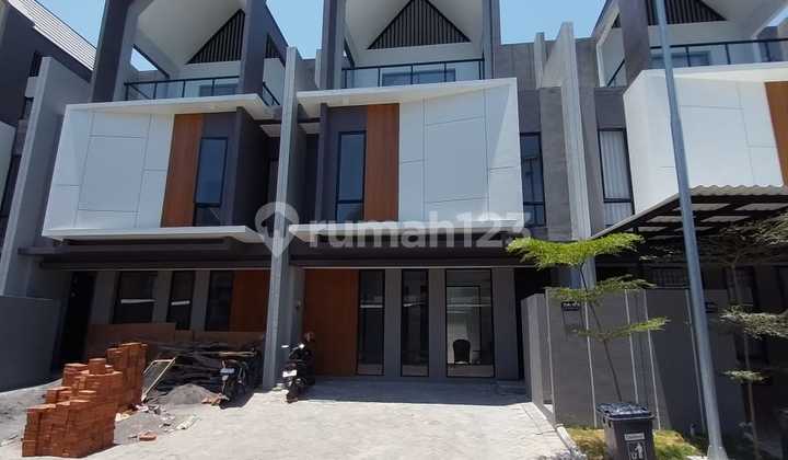 7-Wide Attic House near ITS, Pakuwon City, Keputih, Merr, Kertajaya, Manyar, Dharmahusada
